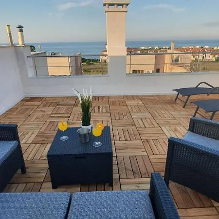 Villa Miramar 16c